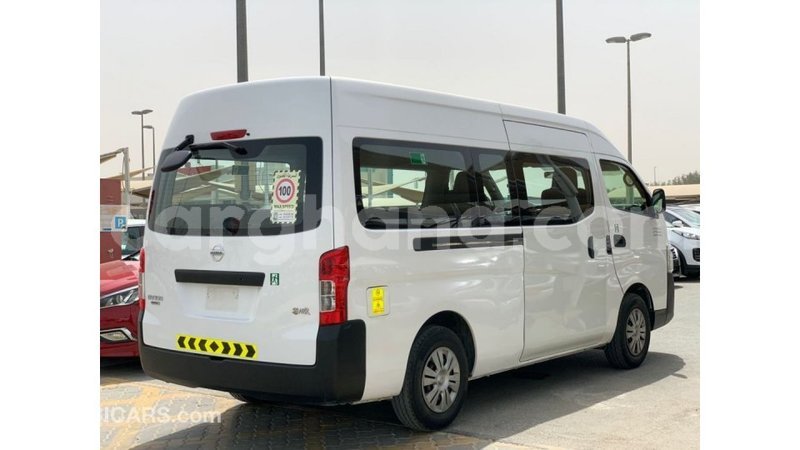 Big with watermark nissan urvan ashanti import dubai 45922