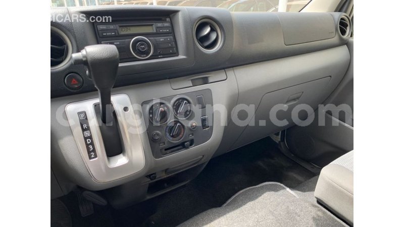 Big with watermark nissan urvan ashanti import dubai 45922