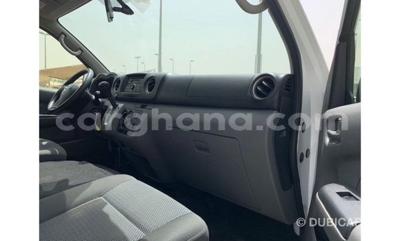 Buy Import Nissan Urvan White Car in Import - Dubai in Ashanti Buy Import Nissan Urvan White Car in Import - Dubai in Ashanti