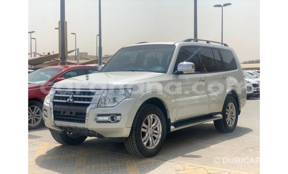 Ra Imported Mitsubishi Pajero funfun Ọkọ̀ in Import - Dubai ni Ashanti Ra Imported Mitsubishi Pajero funfun Ọkọ̀ in Import - Dubai ni Ashanti