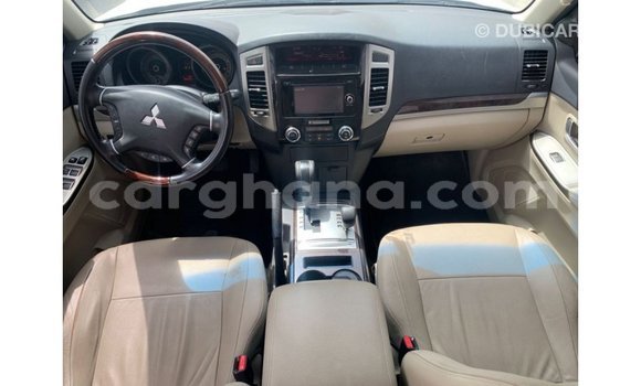 Ra Imported Mitsubishi Pajero funfun Ọkọ̀ in Import - Dubai ni Ashanti Ra Imported Mitsubishi Pajero funfun Ọkọ̀ in Import - Dubai ni Ashanti