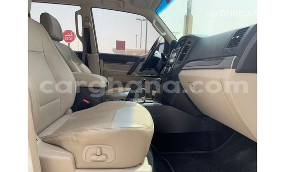 Ra Imported Mitsubishi Pajero funfun Ọkọ̀ in Import - Dubai ni Ashanti Ra Imported Mitsubishi Pajero funfun Ọkọ̀ in Import - Dubai ni Ashanti