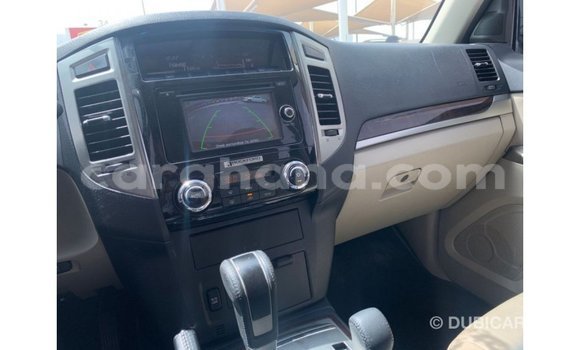 Ra Imported Mitsubishi Pajero funfun Ọkọ̀ in Import - Dubai ni Ashanti Ra Imported Mitsubishi Pajero funfun Ọkọ̀ in Import - Dubai ni Ashanti