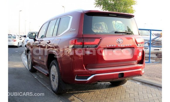 Buy Import Toyota Land Cruiser Red Car in Import - Dubai in Ashanti Buy Import Toyota Land Cruiser Red Car in Import - Dubai in Ashanti