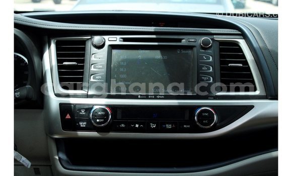 Buy Import Toyota Highlander Other Car in Import - Dubai in Ashanti Buy Import Toyota Highlander Other Car in Import - Dubai in Ashanti