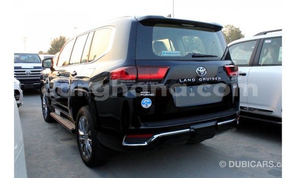 Buy Import Toyota Land Cruiser Black Car in Import - Dubai in Ashanti Buy Import Toyota Land Cruiser Black Car in Import - Dubai in Ashanti