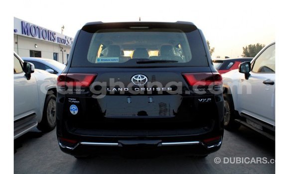 Buy Import Toyota Land Cruiser Black Car in Import - Dubai in Ashanti Buy Import Toyota Land Cruiser Black Car in Import - Dubai in Ashanti