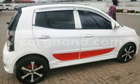 Buy Used Toyota Corolla White Car in Accra in Greater Accra Buy Used Toyota Corolla White Car in Accra in Greater Accra