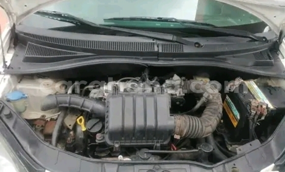 Buy Used Toyota Corolla White Car in Accra in Greater Accra Buy Used Toyota Corolla White Car in Accra in Greater Accra