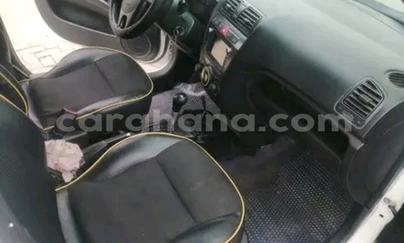 Buy Used Toyota Corolla White Car in Accra in Greater Accra Buy Used Toyota Corolla White Car in Accra in Greater Accra