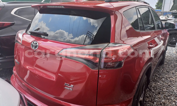 Sayi Na hannu Toyota RAV4 Red Mota in Accra a Greater Accra Sayi Na hannu Toyota RAV4 Red Mota in Accra a Greater Accra