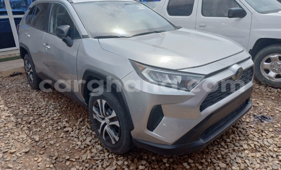 Buy Used Toyota RAV4 Silver Car in Accra in Greater Accra Buy Used Toyota RAV4 Silver Car in Accra in Greater Accra