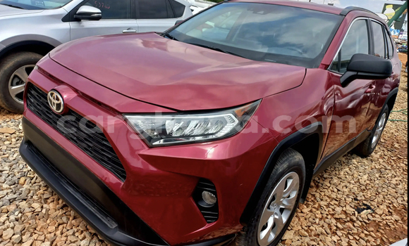 Ra Àlòkù Toyota RAV4 Red Ọkọ̀ in Accra ni Greater Accra Ra Àlòkù Toyota RAV4 Red Ọkọ̀ in Accra ni Greater Accra