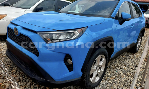 Ra Àlòkù Toyota RAV4 Blue Ọkọ̀ in Accra ni Greater Accra Ra Àlòkù Toyota RAV4 Blue Ọkọ̀ in Accra ni Greater Accra