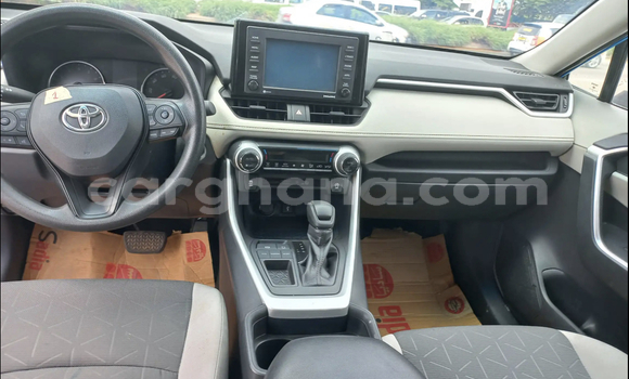 Ra Àlòkù Toyota RAV4 Blue Ọkọ̀ in Accra ni Greater Accra Ra Àlòkù Toyota RAV4 Blue Ọkọ̀ in Accra ni Greater Accra