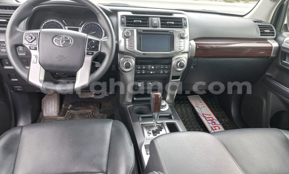 Ra Àlòkù Toyota 4Runner Silver Ọkọ̀ in Accra ni Greater Accra Ra Àlòkù Toyota 4Runner Silver Ọkọ̀ in Accra ni Greater Accra