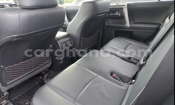 Ra Àlòkù Toyota 4Runner Silver Ọkọ̀ in Accra ni Greater Accra Ra Àlòkù Toyota 4Runner Silver Ọkọ̀ in Accra ni Greater Accra