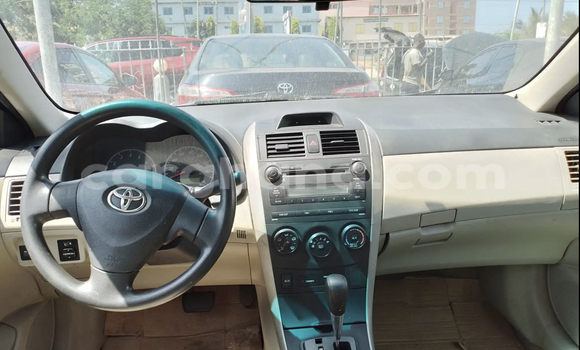 Ra Àlòkù Toyota Corolla Silver Ọkọ̀ in Accra ni Greater Accra Ra Àlòkù Toyota Corolla Silver Ọkọ̀ in Accra ni Greater Accra