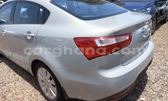 Sayi Na hannu Kia Rio Azurfa Mota in Accra a Greater Accra Sayi Na hannu Kia Rio Azurfa Mota in Accra a Greater Accra