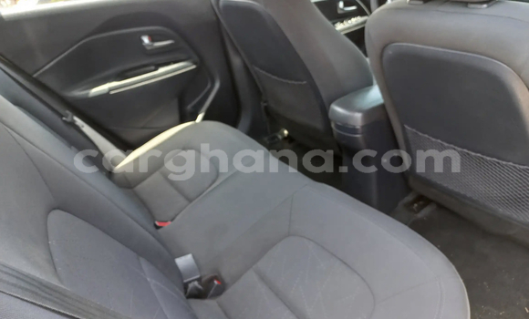 Sayi Na hannu Kia Rio Azurfa Mota in Accra a Greater Accra Sayi Na hannu Kia Rio Azurfa Mota in Accra a Greater Accra