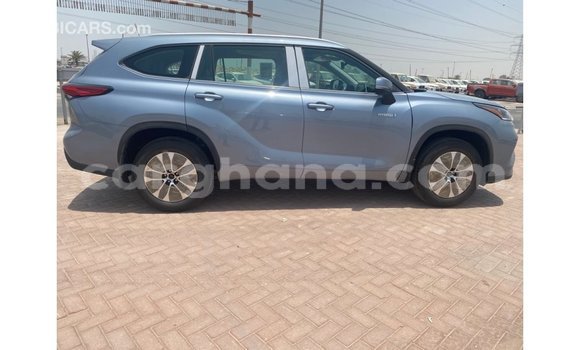 Buy Import Toyota Highlander Blue Car in Import - Dubai in Ashanti Buy Import Toyota Highlander Blue Car in Import - Dubai in Ashanti