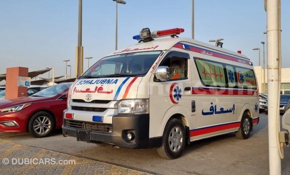 Ra Imported Toyota Hiace funfun Ọkọ̀ in Import - Dubai ni Ashanti Ra Imported Toyota Hiace funfun Ọkọ̀ in Import - Dubai ni Ashanti