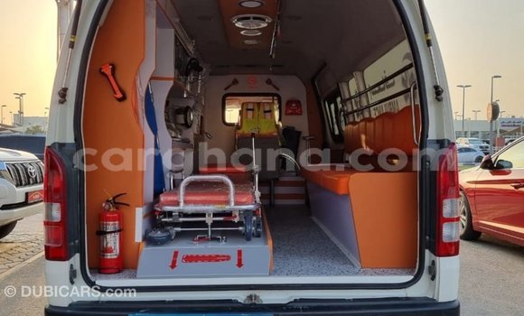 Ra Imported Toyota Hiace funfun Ọkọ̀ in Import - Dubai ni Ashanti Ra Imported Toyota Hiace funfun Ọkọ̀ in Import - Dubai ni Ashanti