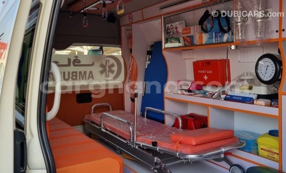 Ra Imported Toyota Hiace funfun Ọkọ̀ in Import - Dubai ni Ashanti Ra Imported Toyota Hiace funfun Ọkọ̀ in Import - Dubai ni Ashanti