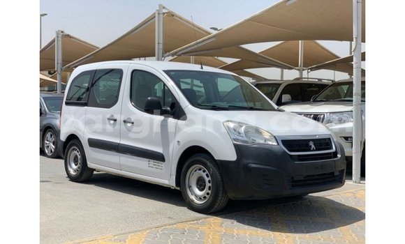Ra Imported Peugeot Partner funfun Ọkọ̀ in Import - Dubai ni Ashanti Ra Imported Peugeot Partner funfun Ọkọ̀ in Import - Dubai ni Ashanti