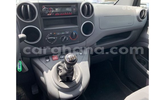 Ra Imported Peugeot Partner funfun Ọkọ̀ in Import - Dubai ni Ashanti Ra Imported Peugeot Partner funfun Ọkọ̀ in Import - Dubai ni Ashanti