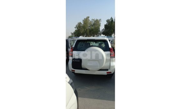 Buy Import Toyota Prado White Car in Import - Dubai in Ashanti Buy Import Toyota Prado White Car in Import - Dubai in Ashanti