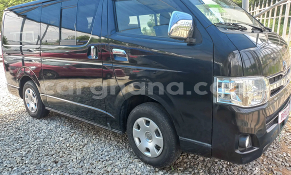 Ra Àlòkù Toyota Hiace Black Ọkọ̀ in Accra ni Greater Accra