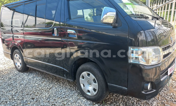 Ra Àlòkù Toyota Hiace Black Ọkọ̀ in Accra ni Greater Accra Ra Àlòkù Toyota Hiace Black Ọkọ̀ in Accra ni Greater Accra