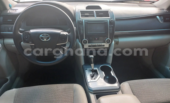 Buy Used Toyota Camry White Car in Accra in Greater Accra Buy Used Toyota Camry White Car in Accra in Greater Accra