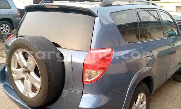 Sayi Na hannu Toyota RAV4 Blue Mota in Sekondi–Takoradi Metropolitan a Yamma