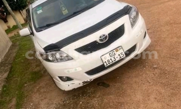 Buy Used Toyota Corolla White Car in Accra in Greater Accra