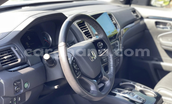 Sayi Na hannu Honda CR–V White Mota in Accra a Greater Accra Sayi Na hannu Honda CR–V White Mota in Accra a Greater Accra