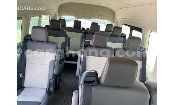 Buy Import Toyota Hiace White Car in Import - Dubai in Ashanti Buy Import Toyota Hiace White Car in Import - Dubai in Ashanti