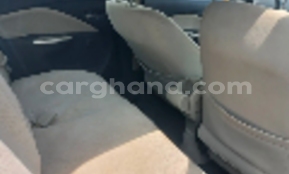 Sayi Na hannu Toyota Yaris Azurfa Mota in Accra a Greater Accra Sayi Na hannu Toyota Yaris Azurfa Mota in Accra a Greater Accra
