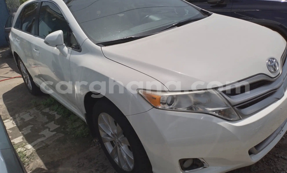 Buy Used Toyota Venza White Car in Accra in Greater Accra