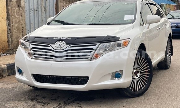 Buy Used Toyota Venza White Car in Sekondi–Takoradi Metropolitan in Western
