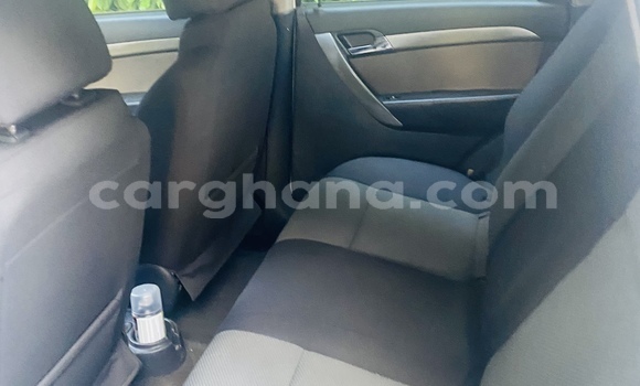 Buy Used Pontiac Vibe White Car in La in Greater Accra Buy Used Pontiac Vibe White Car in La in Greater Accra
