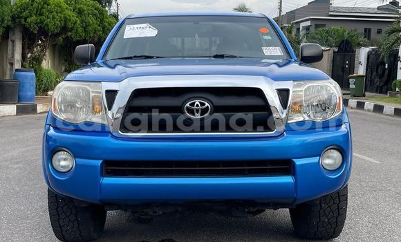Buy Used Toyota Tacoma Blue Car in Sekondi–Takoradi Metropolitan in Western Buy Used Toyota Tacoma Blue Car in Sekondi–Takoradi Metropolitan in Western