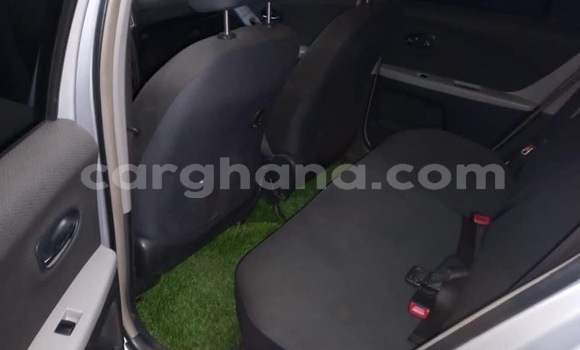 Sayi Na hannu Toyota Vitz Azurfa Mota in Accra a Greater Accra Sayi Na hannu Toyota Vitz Azurfa Mota in Accra a Greater Accra