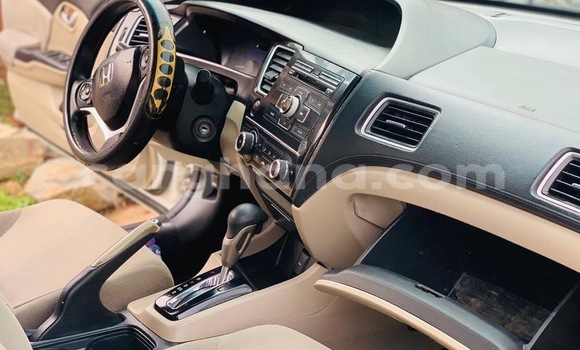 Buy Used Honda Civic White Car in Accra in Greater Accra Buy Used Honda Civic White Car in Accra in Greater Accra