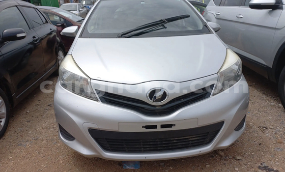 Sayi Na hannu Toyota Vitz Azurfa Mota in Accra a Greater Accra Sayi Na hannu Toyota Vitz Azurfa Mota in Accra a Greater Accra