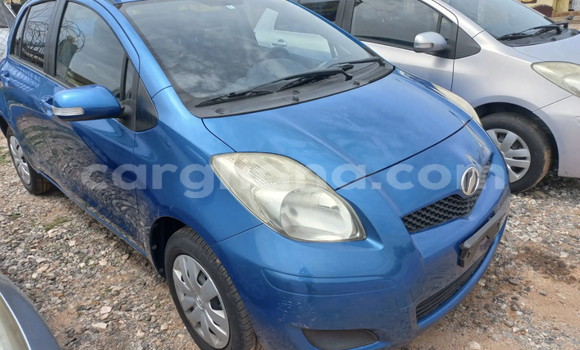 Buy Used Toyota Vitz Blue Car in Accra in Greater Accra