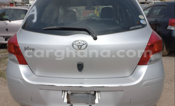 Sayi Na hannu Toyota Vitz Azurfa Mota in Accra a Greater Accra Sayi Na hannu Toyota Vitz Azurfa Mota in Accra a Greater Accra