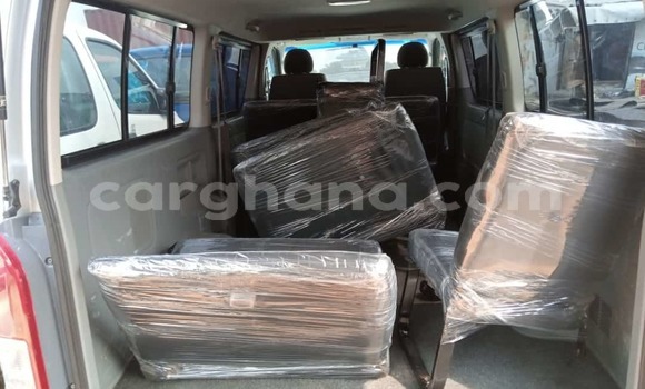 Buy Used Toyota Hiace Silver Car in Sekondi–Takoradi Metropolitan in Western Buy Used Toyota Hiace Silver Car in Sekondi–Takoradi Metropolitan in Western