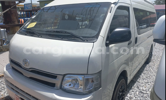 Sayi Na hannu Toyota Hiace White Mota in Accra a Greater Accra Sayi Na hannu Toyota Hiace White Mota in Accra a Greater Accra